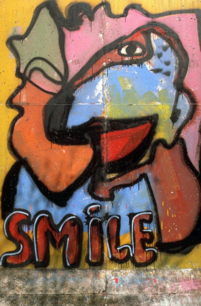 Graffito "SMILE" von Thierry Noir Graffito "SMILE" von Thierry Noir