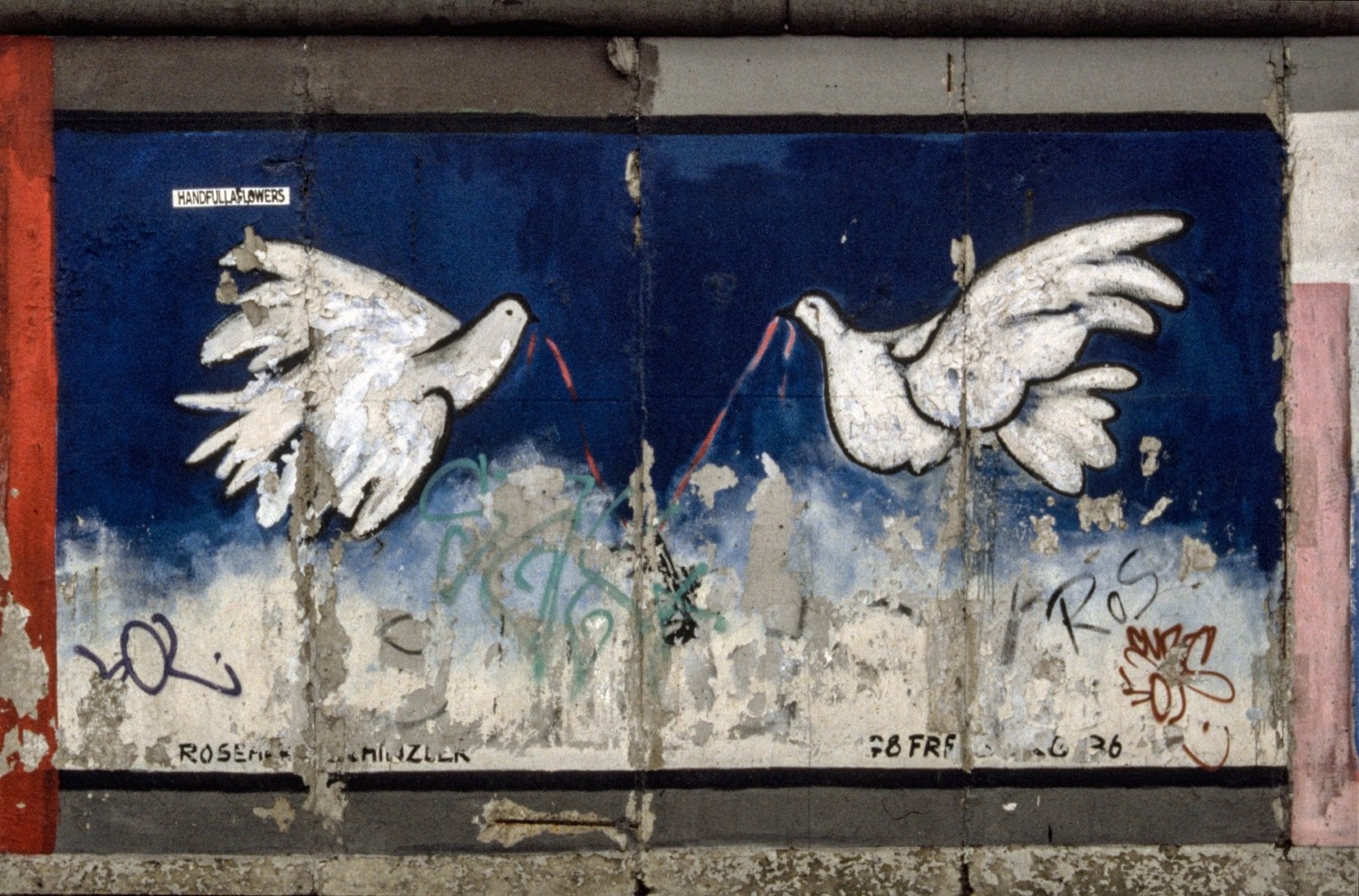 Mural "Ohne Titel" von Rosemarie Schinzler